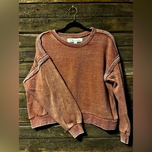 Pink cropped crewneck